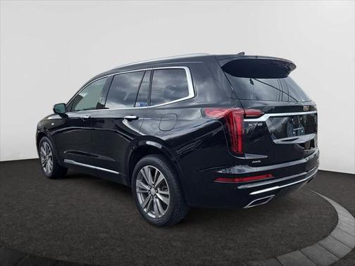 2022 Cadillac XT6 Premium Luxury AWD