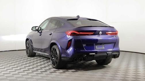 2022 BMW X6 M 