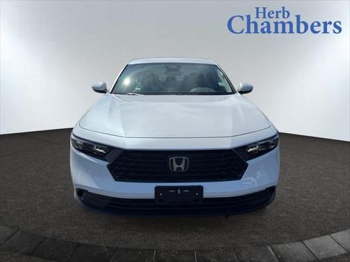 2025 Honda Accord LX 1.5T