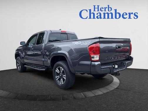 2018 Toyota Tacoma TRD Sport