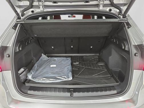 Space Silver 2025 BMW X1 xDrive28i