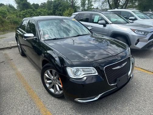 2019 Chrysler 300 Limited