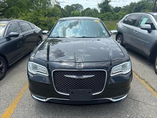 2019 Chrysler 300 Limited