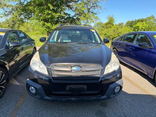 Crystal Black Silica 2013 Subaru Outback 2.5i Limited