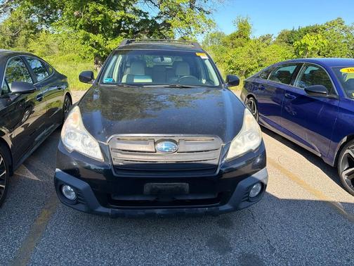 Crystal Black Silica 2013 Subaru Outback 2.5i Limited