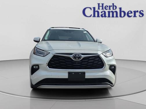 Blizzard Pearl 2021 Toyota Highlander Platinum