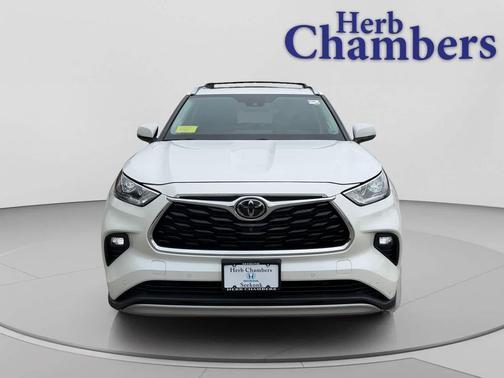 Blizzard Pearl 2021 Toyota Highlander Platinum