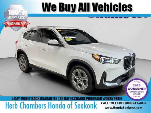 Alpine White 2023 BMW X1 xDrive28i