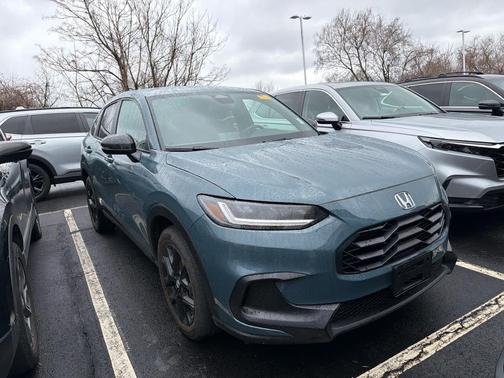 Nordic Forest Pearl 2024 Honda HR-V AWD Sport