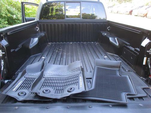 2020 Toyota Tacoma SR