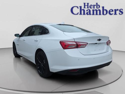 Summit White 2024 Chevrolet Malibu 1LT