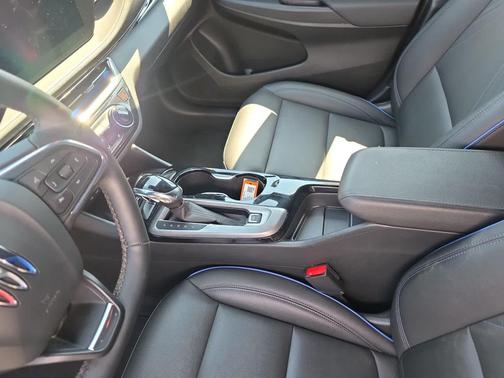 Ocean Blue Metallic 2024 Buick Envista Sport Touring FWD