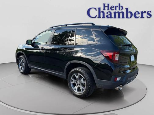 Crystal Black Pearl 2023 Honda Passport AWD TrailSport