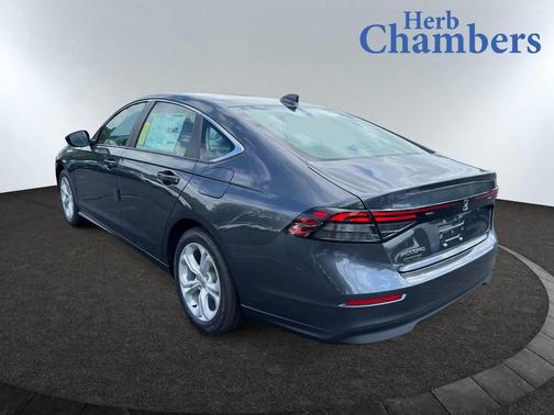 2025 Honda Accord LX 1.5T