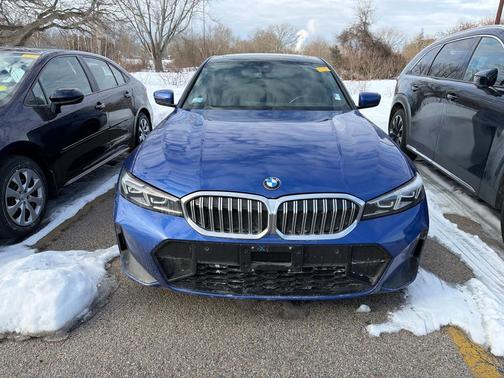 2023 BMW 330 xDrive