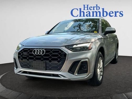 2022 Audi Q5 45 S line Premium
