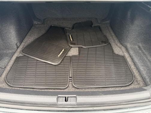 Platinum Gray Metallic 2020 Volkswagen Passat 2.0T SE
