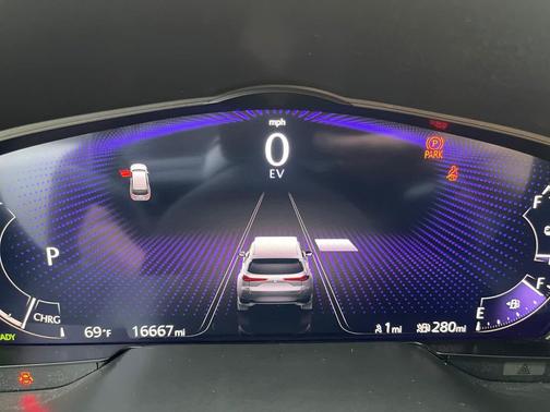 2024 Mazda CX-90 PHEV Premium Plus