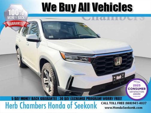 Platinum White Pearl 2023 Honda Pilot AWD EX-L 8 Passenger