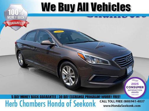 Dark Truffle 2016 Hyundai SONATA SE