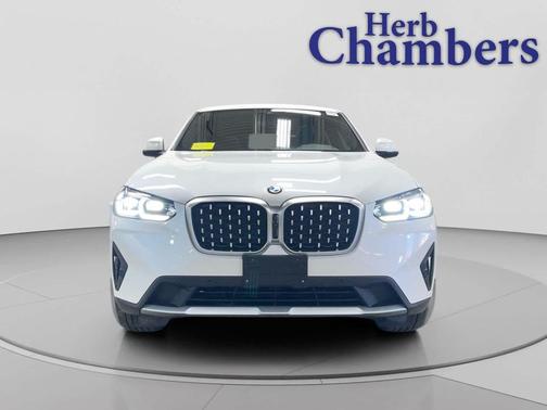 Mineral White 2024 BMW X4 xDrive30i