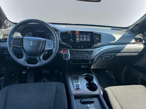 2022 Honda Pilot AWD Sport