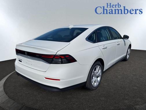 2025 Honda Accord LX 1.5T