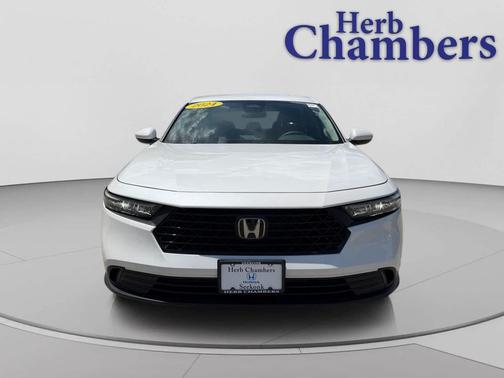 Platinum White Pearl 2024 Honda Accord LX 1.5T