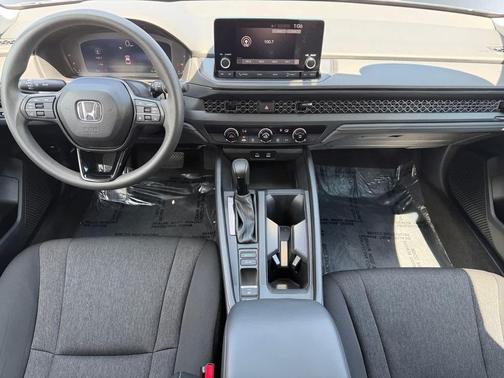 Platinum White Pearl 2024 Honda Accord LX 1.5T