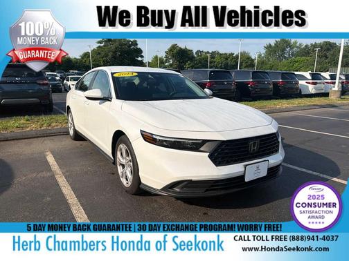 Platinum White Pearl 2024 Honda Accord LX 1.5T