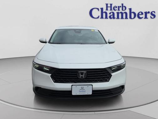 Platinum White Pearl 2024 Honda Accord LX 1.5T