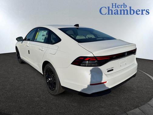 Platinum White Pearl 2025 Honda Accord SE