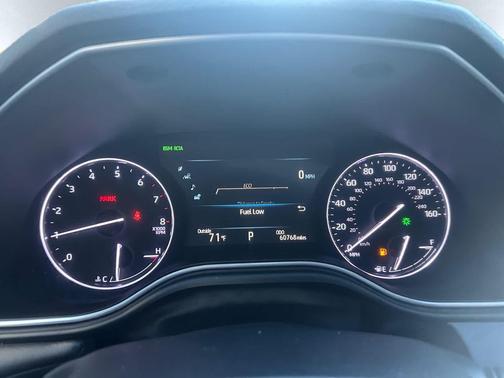 2019 Toyota Avalon XSE