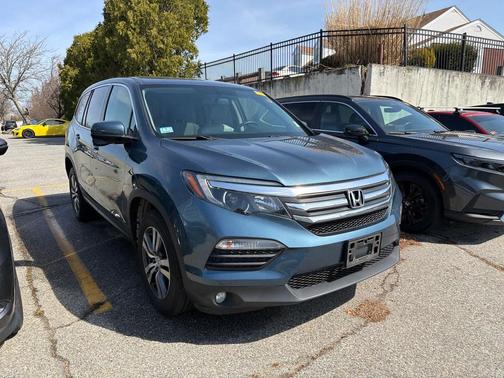 Blue 2017 Honda Pilot EX-L