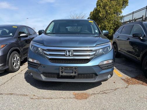 Blue 2017 Honda Pilot EX-L
