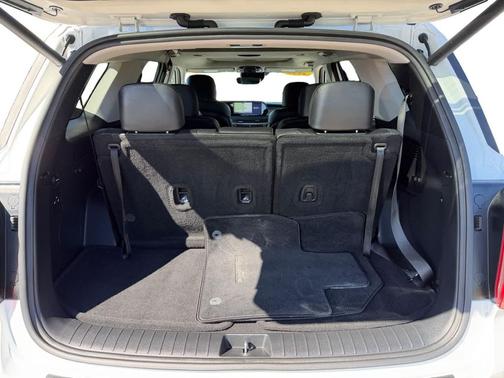 Hyper White 2025 Hyundai PALISADE SEL Premium