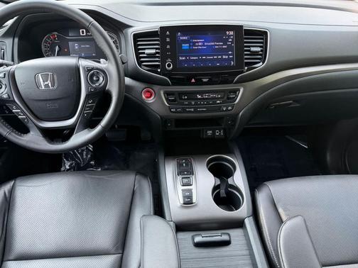 Modern Steel Metallic 2023 Honda Ridgeline RTL