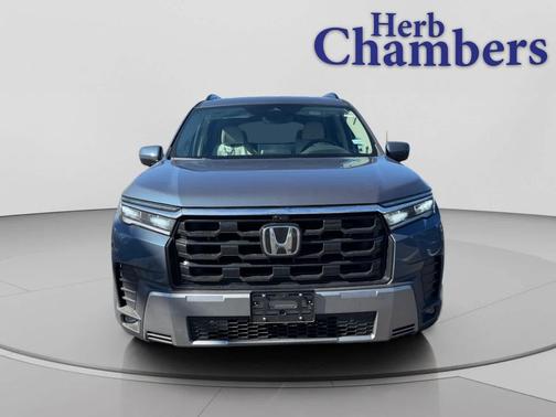 2026 Honda Pilot Touring 8-Passenger