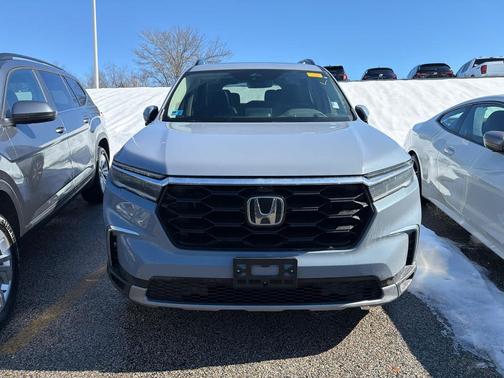 2023 Honda Pilot AWD Elite