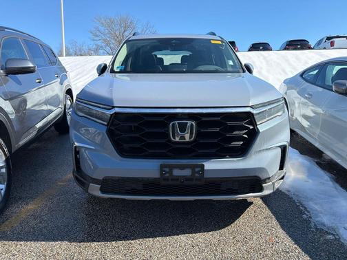 2023 Honda Pilot AWD Elite