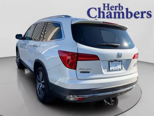 2017 Honda Pilot Elite