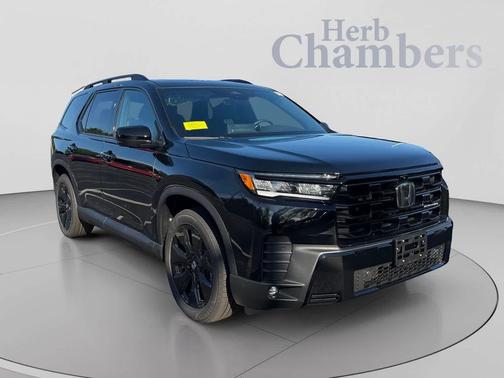 Crystal Black Pearl 2026 Honda Pilot Black Edition
