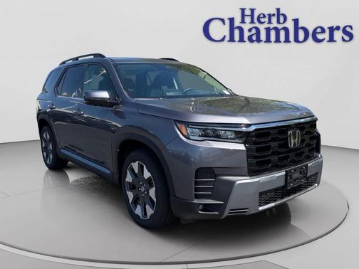 Modern Steel Metallic 2026 Honda Pilot Touring 8-Passenger
