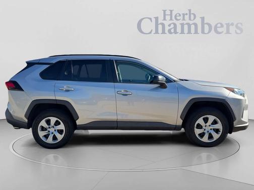 Silver Sky Metallic 2019 Toyota RAV4 LE