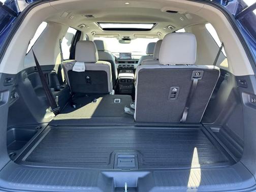 2025 Honda Pilot Touring 8-Passenger