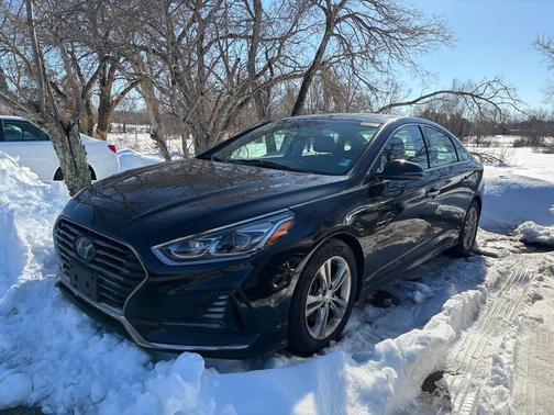 2018 Hyundai SONATA Limited