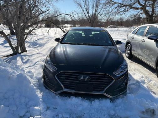 2018 Hyundai SONATA Limited
