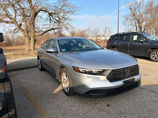 Lunar Silver Metallic 2023 Honda Accord LX 1.5T