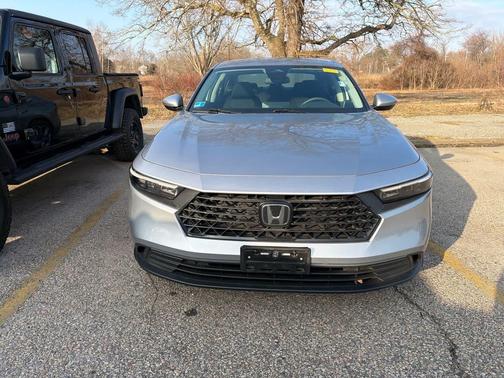 Lunar Silver Metallic 2023 Honda Accord LX 1.5T