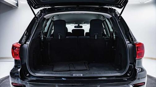 2019 Nissan Pathfinder SV